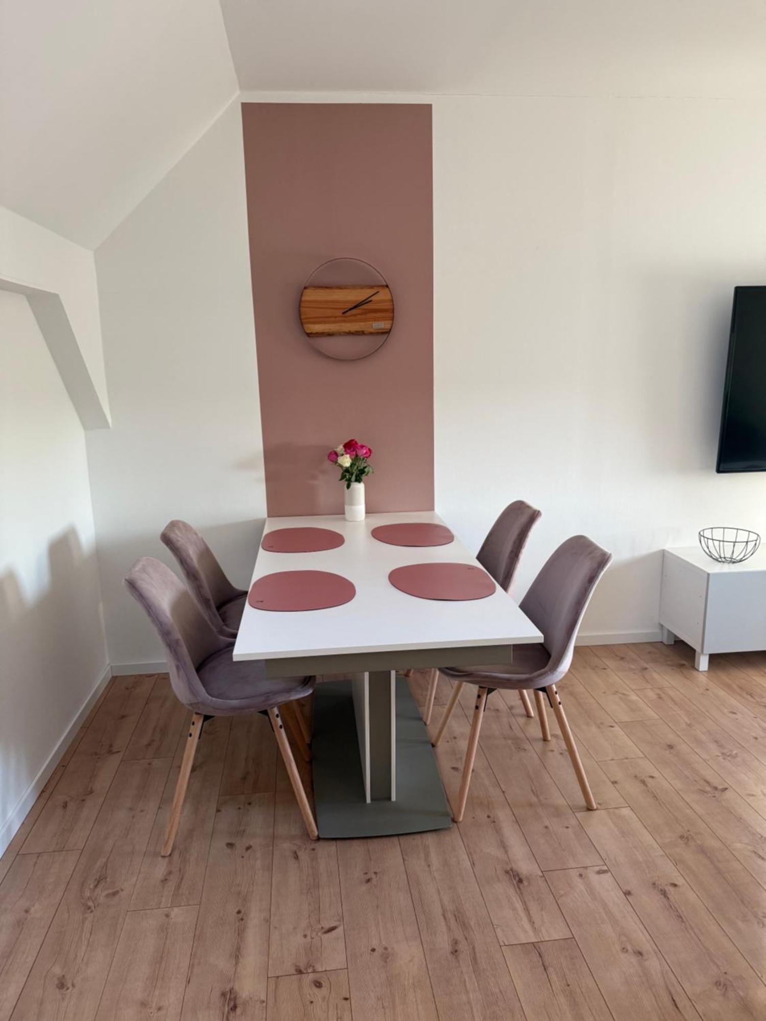 Grosse Ferienwohnung In Ostseenaehe Schonberg  Exteriör bild